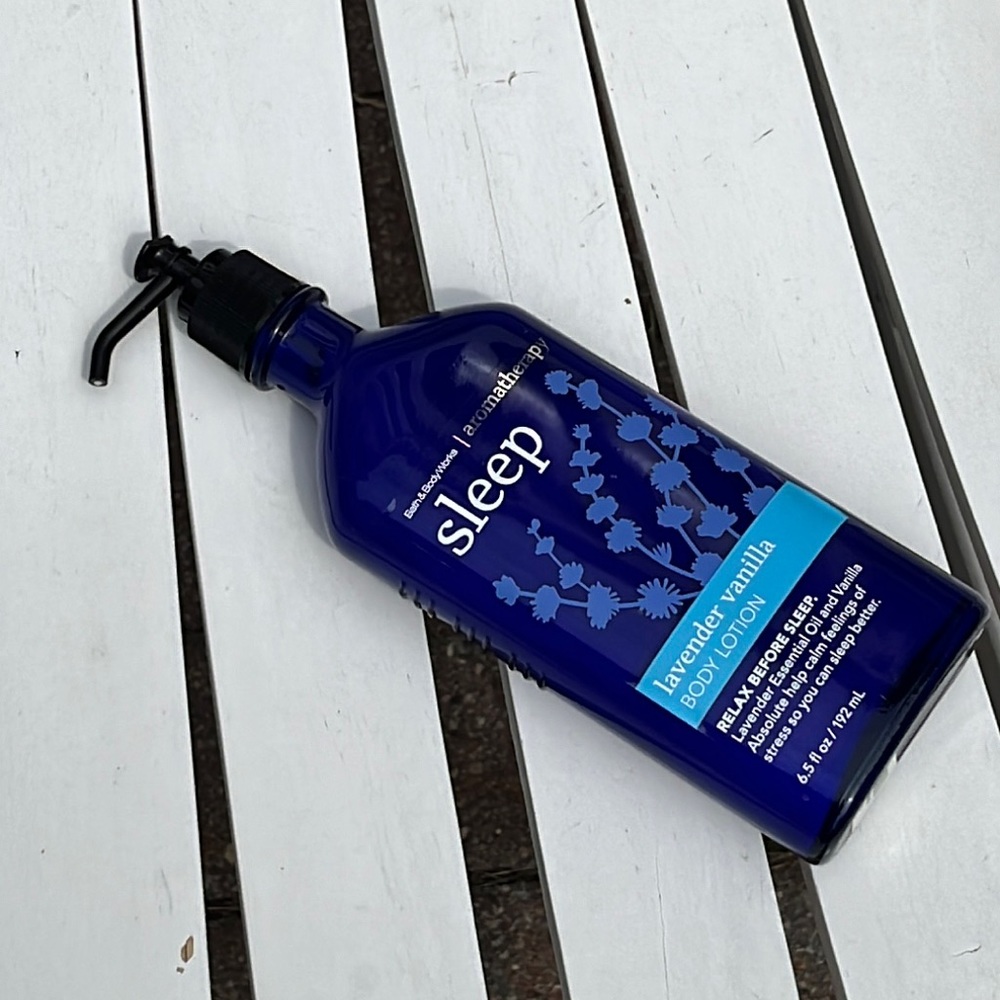 ☀️NEW Bath & Body Works Aromatherapy Lotion Sleep Lavender Vanilla 6.5oz